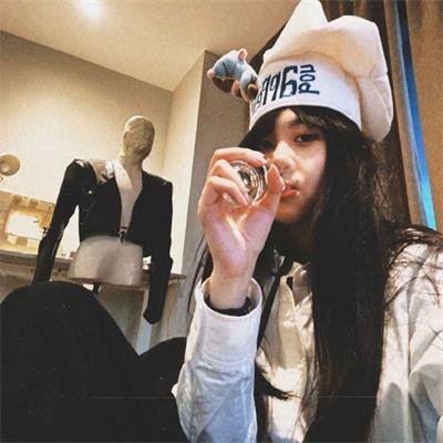 女侠卖人头